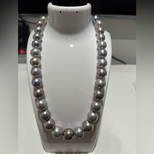 Real Silver pearls by Baroque